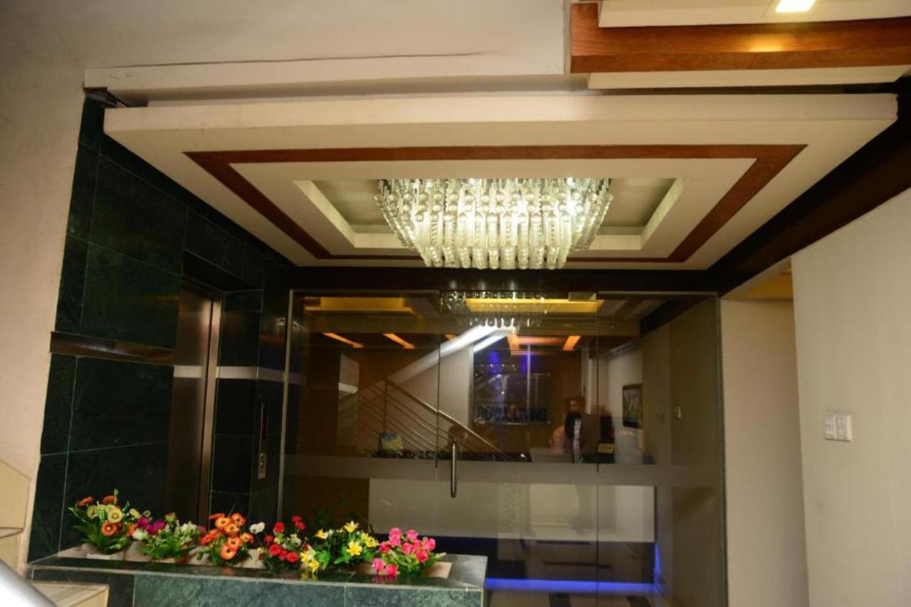 Hotel Royal Living Hotel & Suites Chittagong Esterno foto